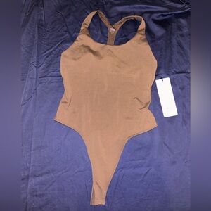 Alo BNWT espresso sleeveless bodysuit
